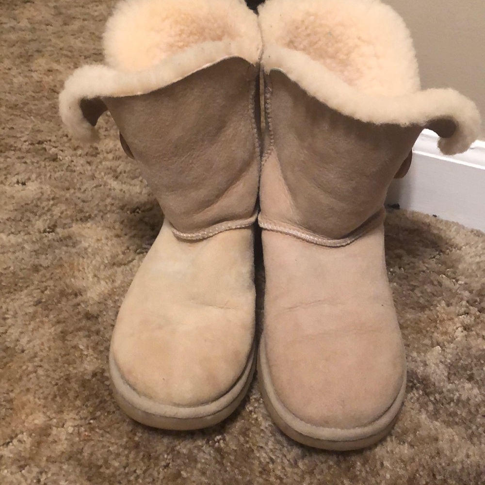 UGG Cream color boots